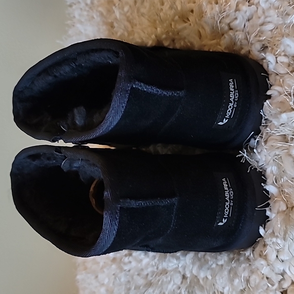 Koolaburra by UGG K Koola Mini black short 6" boots Youth size 3 - Picture 4 of 7